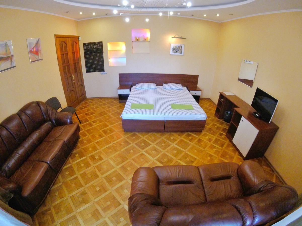 New Bed and Breakfast Μινσκ Εξωτερικό φωτογραφία